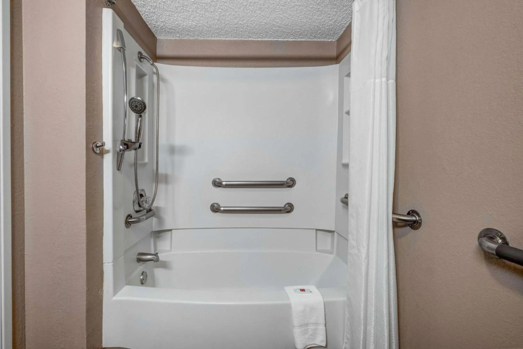 Motel 6-Elk Grove Village, IL - OHare
