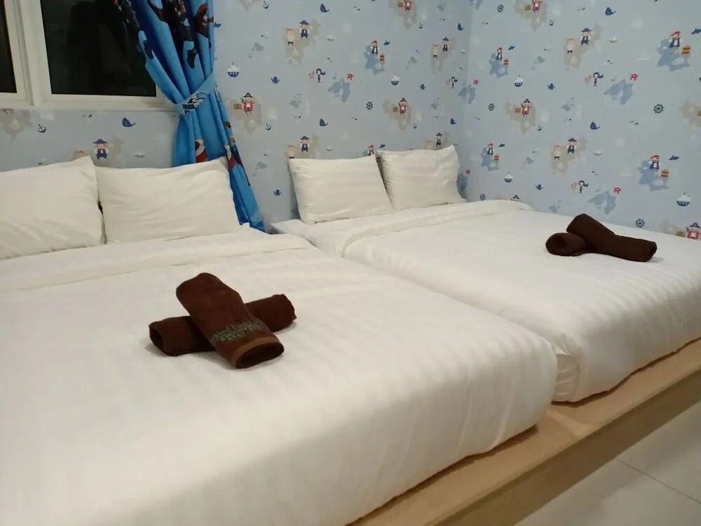 BLeisure Parkland Homestay