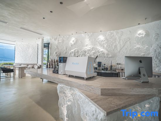 Shiyu | HolidayVilla Designer Luxury Scenic Vacation Homestay