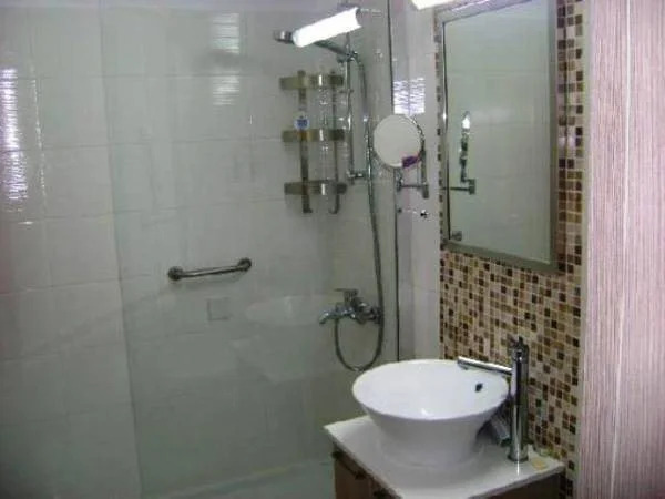Frixos Suites Hotel Apartments