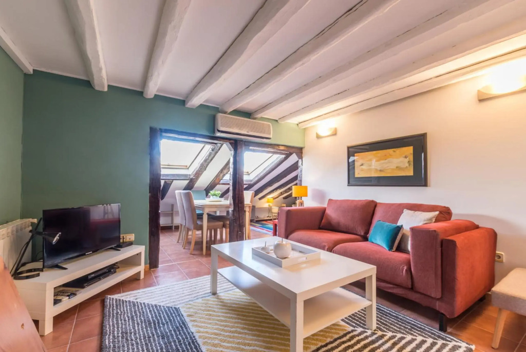 Mit House Prado Iv En Madrid