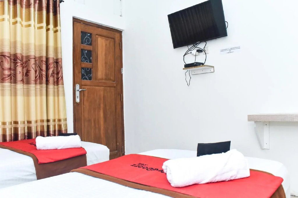 RedDoorz near Graha Saba UGM