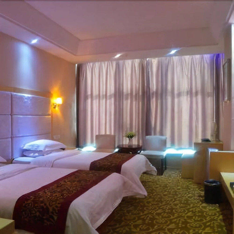 Bianjing Guomao Hotel (Kaifeng Xiaosongcheng Qingming Shangheyuan Store)