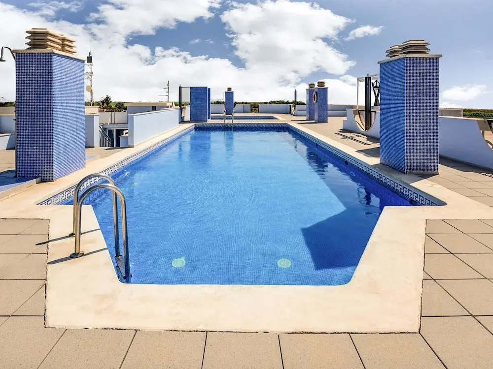 Comfortable Apartment Near the Sea