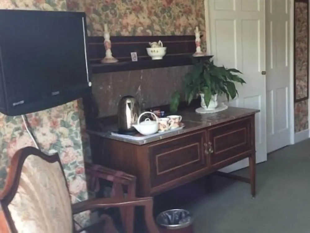 Whashton Springs Farmhouse B&B