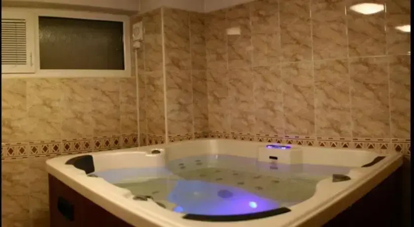 Hotel New Wave