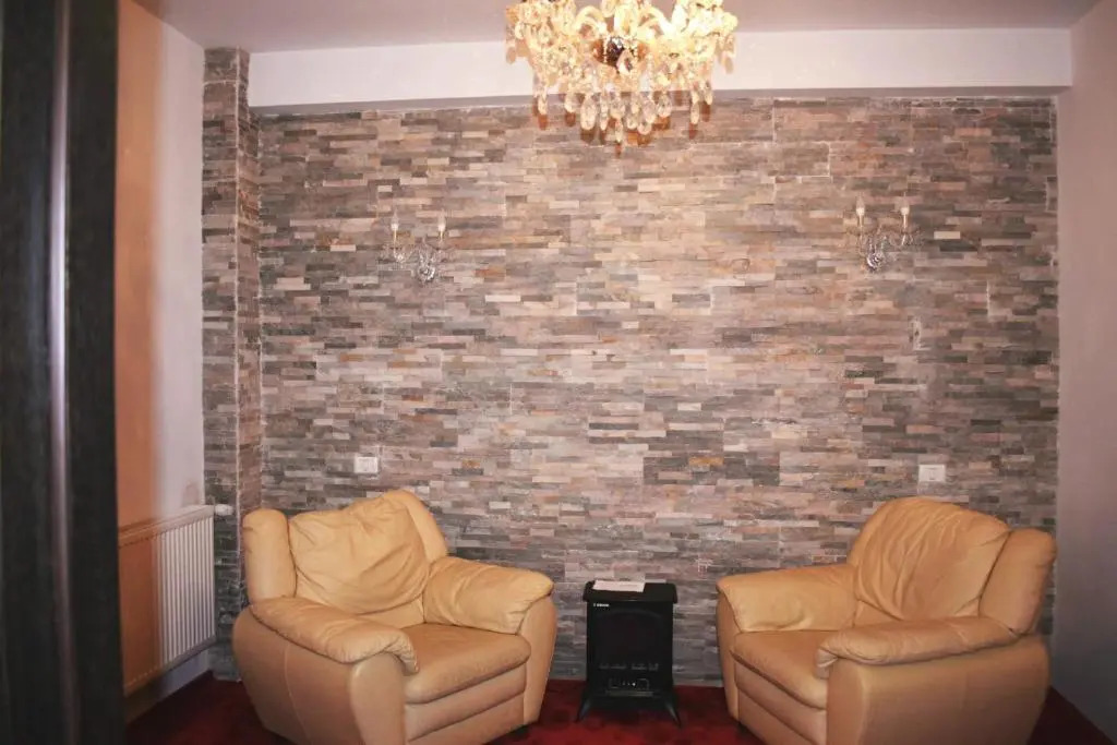 Grand Central Accommodation - Beldiman
