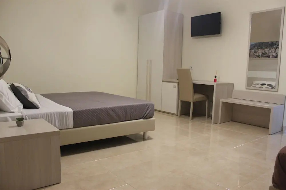 AMANTIA HOTEL