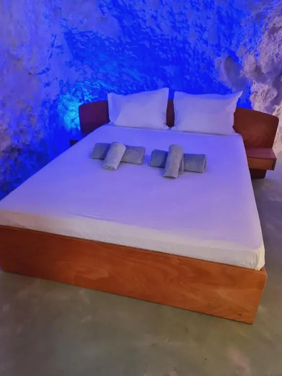 Anassa suites Cave 11