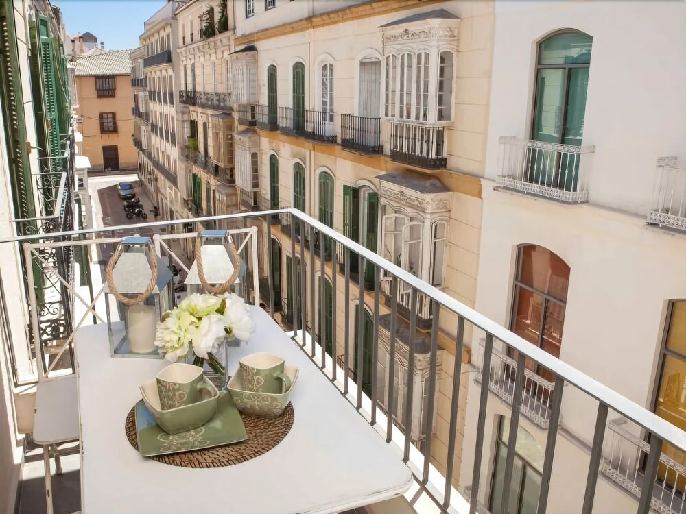 INMálaga Granada 2