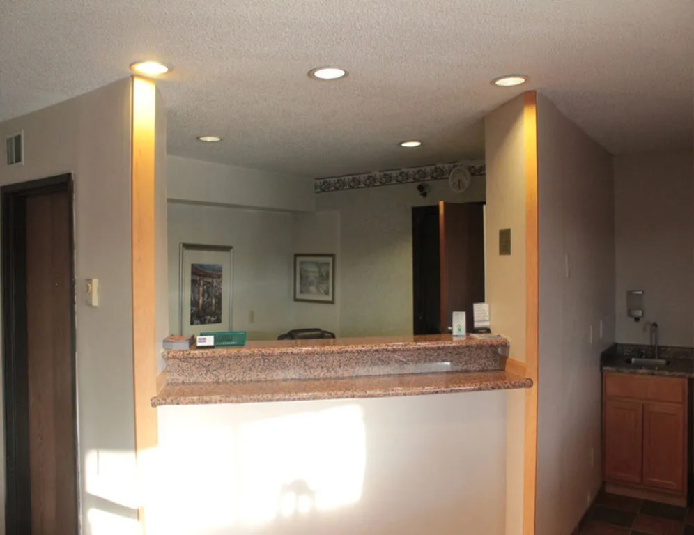 Valu Stay Inn & Suites Hastings