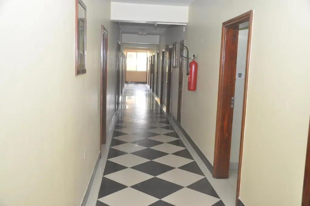 Iris Hotel