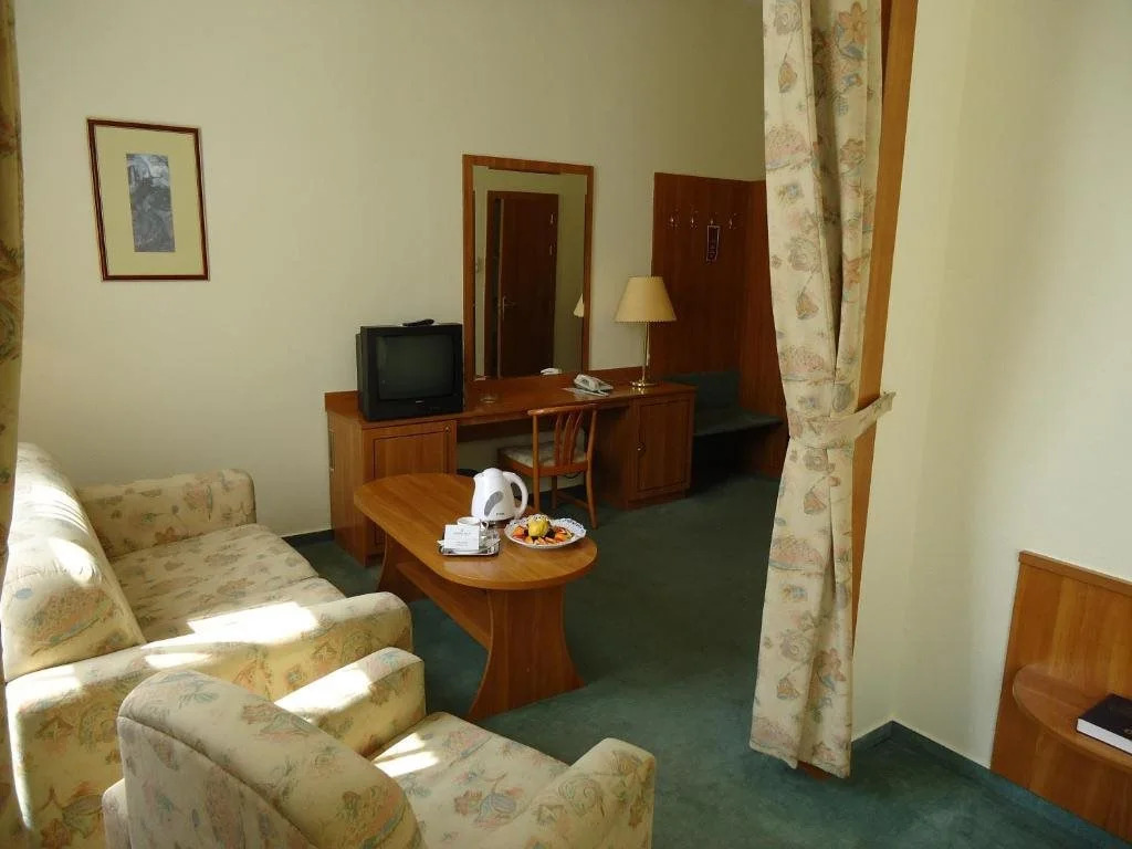 Hotel Millennium