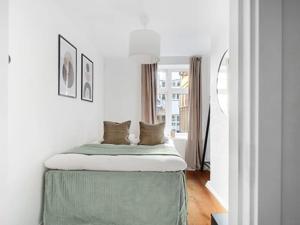 City 1- Pleasant 4-bdr Apt in Central Copenhagen