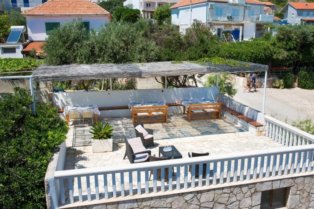Pansion Marjan