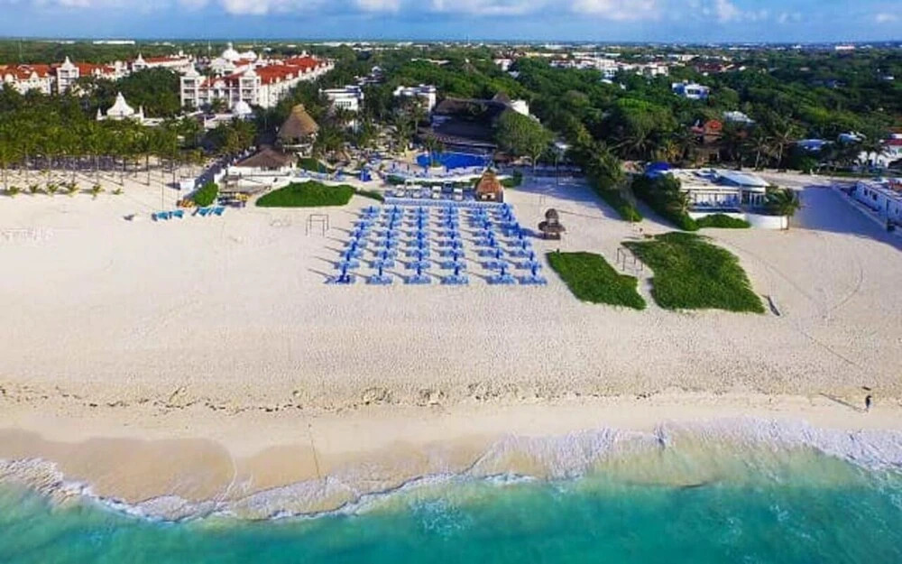 Apt In Playacar Very Close To The Beach And 5th Av