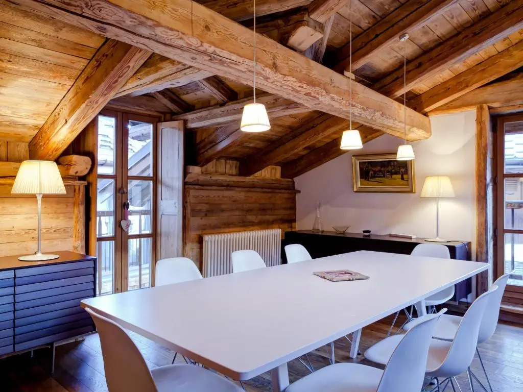 Maison spacieuse au centre de Courchevel pour 8 pers. avec cheminée et parking - FR-1-568-18