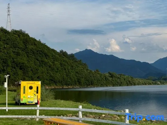 Yundu Lin'an Mountain Wild Resort Homestay (Daming Mountain Fengzhigu Branch)