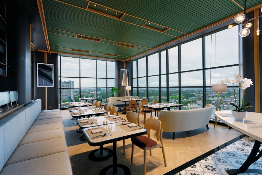 Harris Hotel & Convention Serpong
