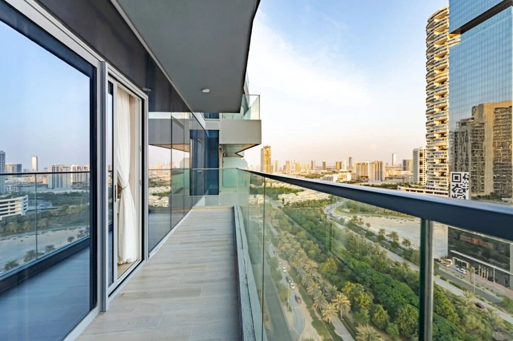 Lovely Brand New Fully Furnished 2 Bedrooms