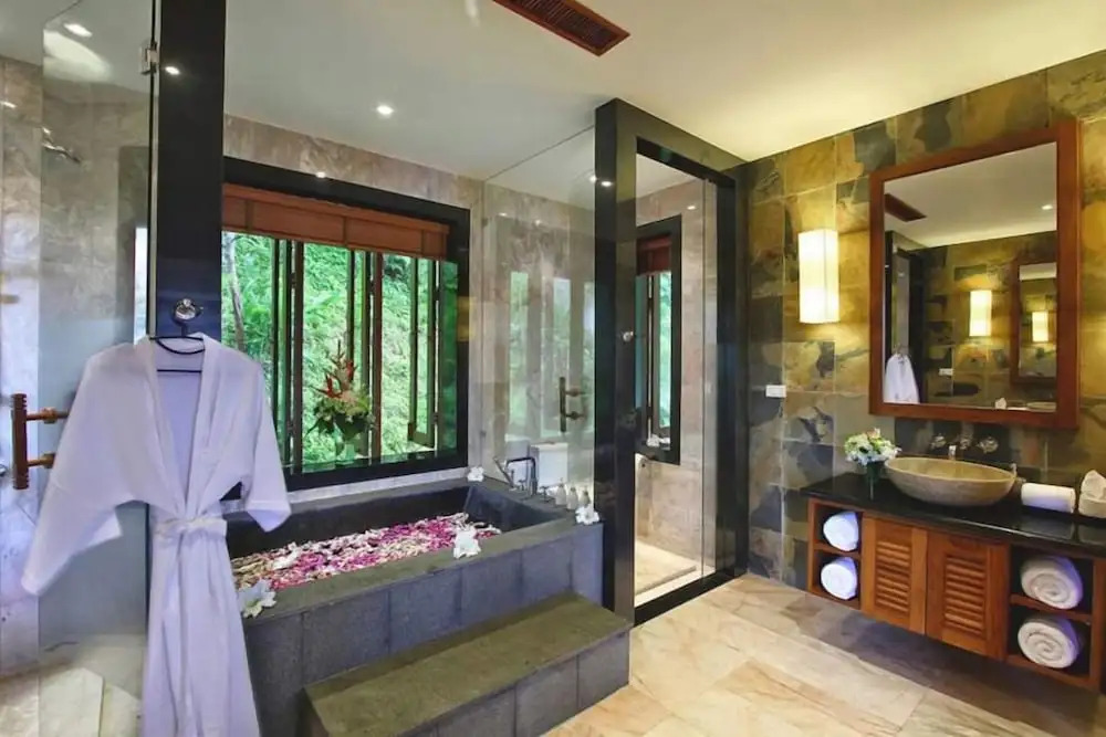 Seaview Villa In Hilltop Estate - VYS1