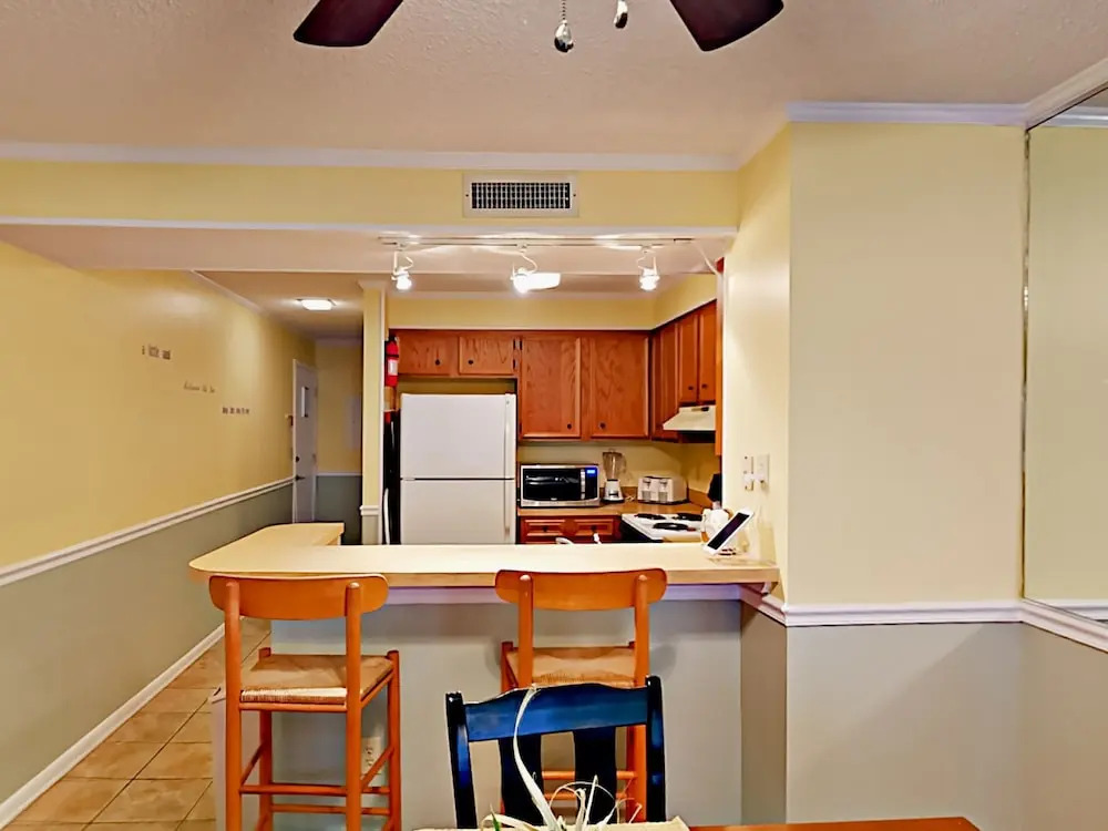 9580 Shore Drive Condo Unit 107
