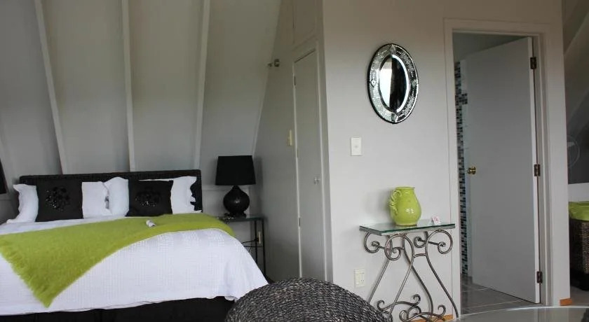 Brenton Lodge