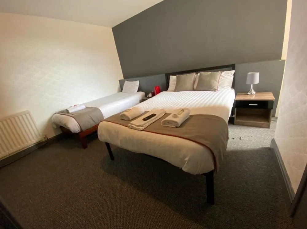 Bank St Hotel