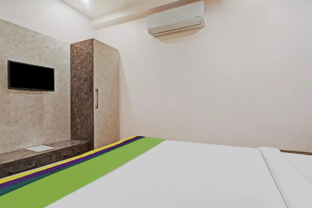 Itsy Hotels Ransu Residency