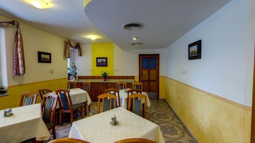 Bella Hotel