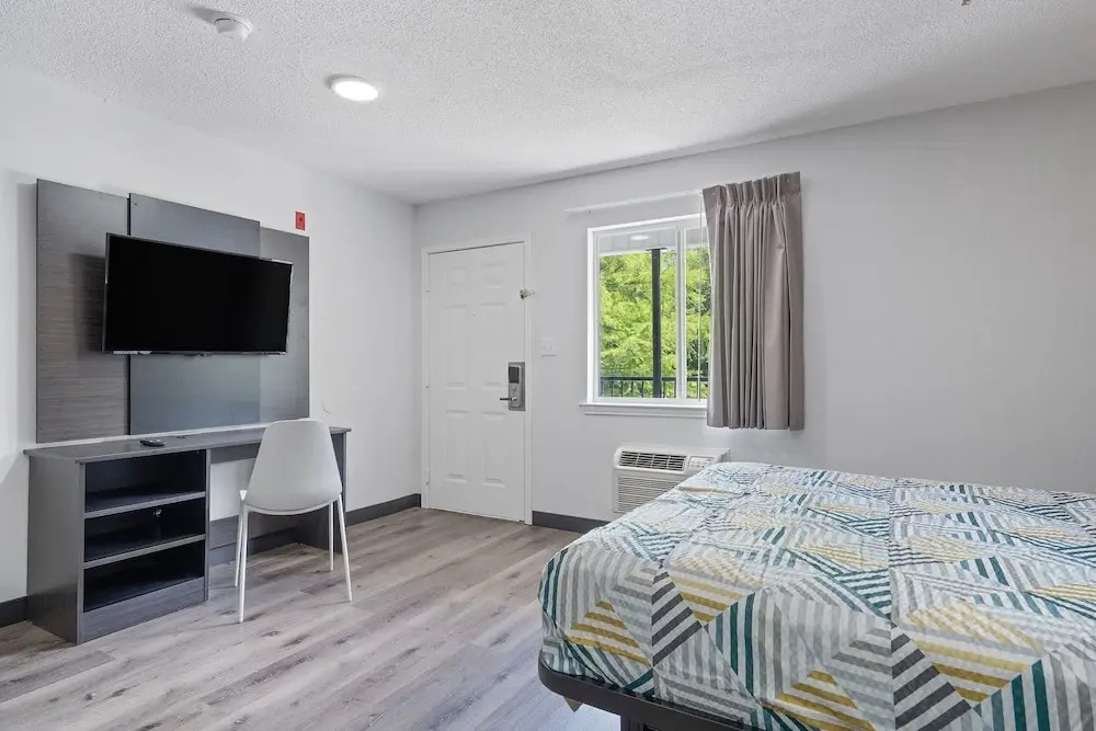 Southern Suites Pensacola Davis Hwy