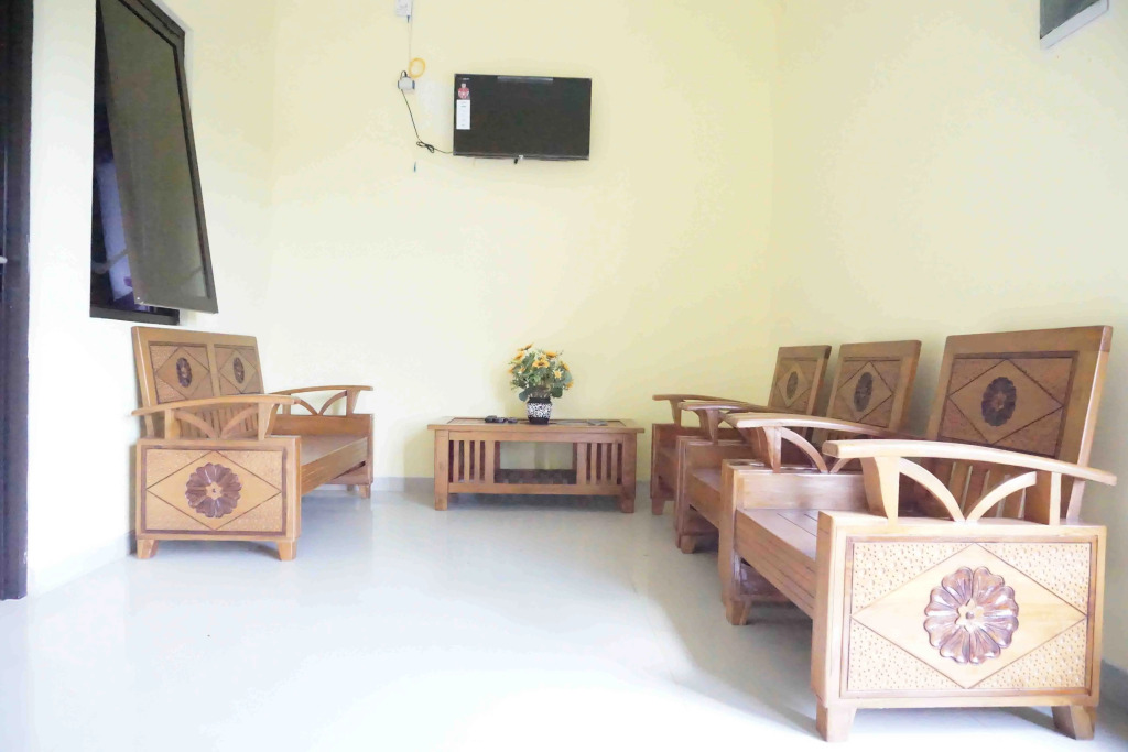 Miracle Boarding House RedPartner