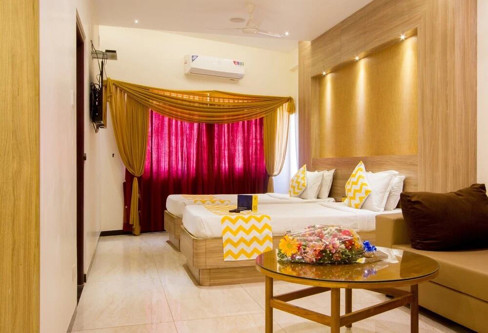 FabHotel Thaai Railway Station