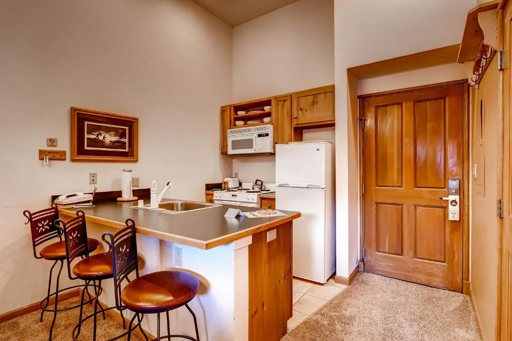 Jackpine & Black Bear Condos by Vail Resorts