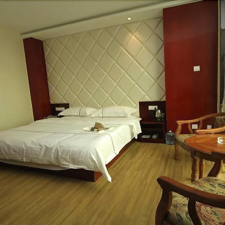 Jining Yutang Hotel