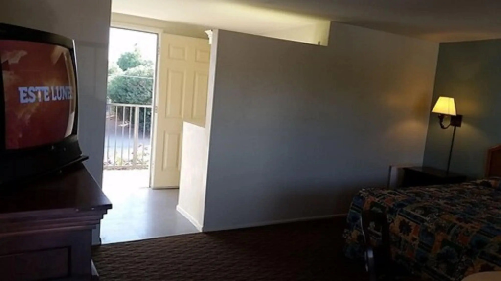 Riviera Motor Lodge