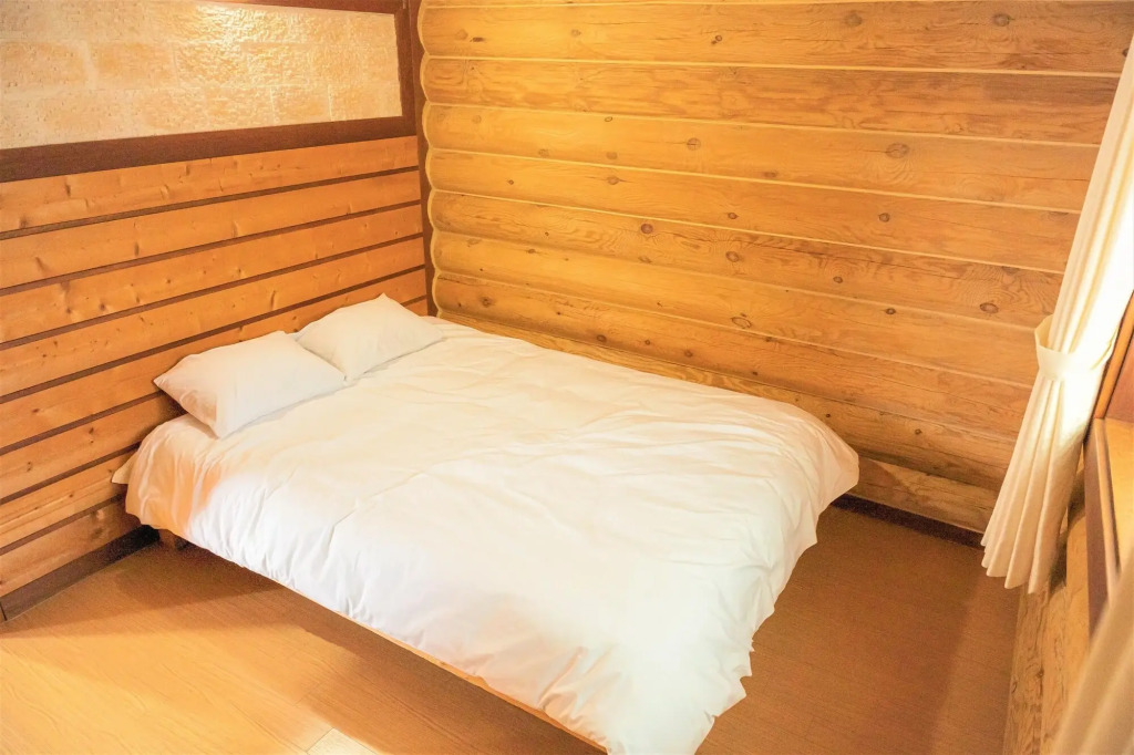 Jungmun Log Pension & Resort