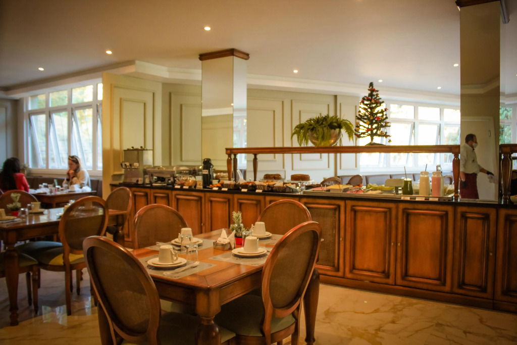 Colina Lagos Hotel
