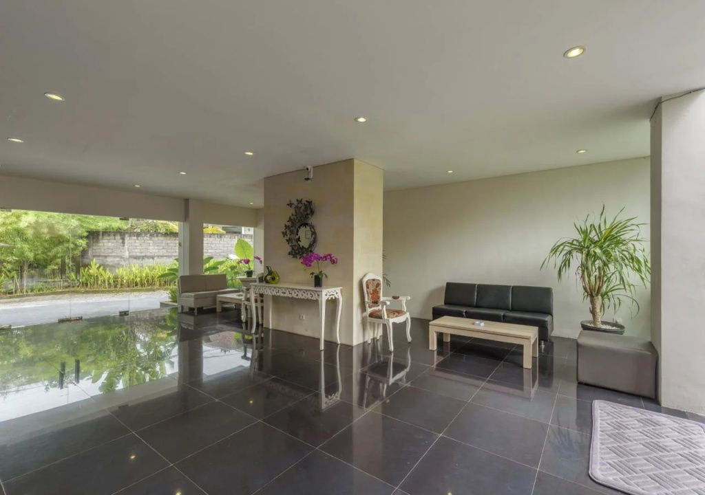 Отель The Rinaya Canggu