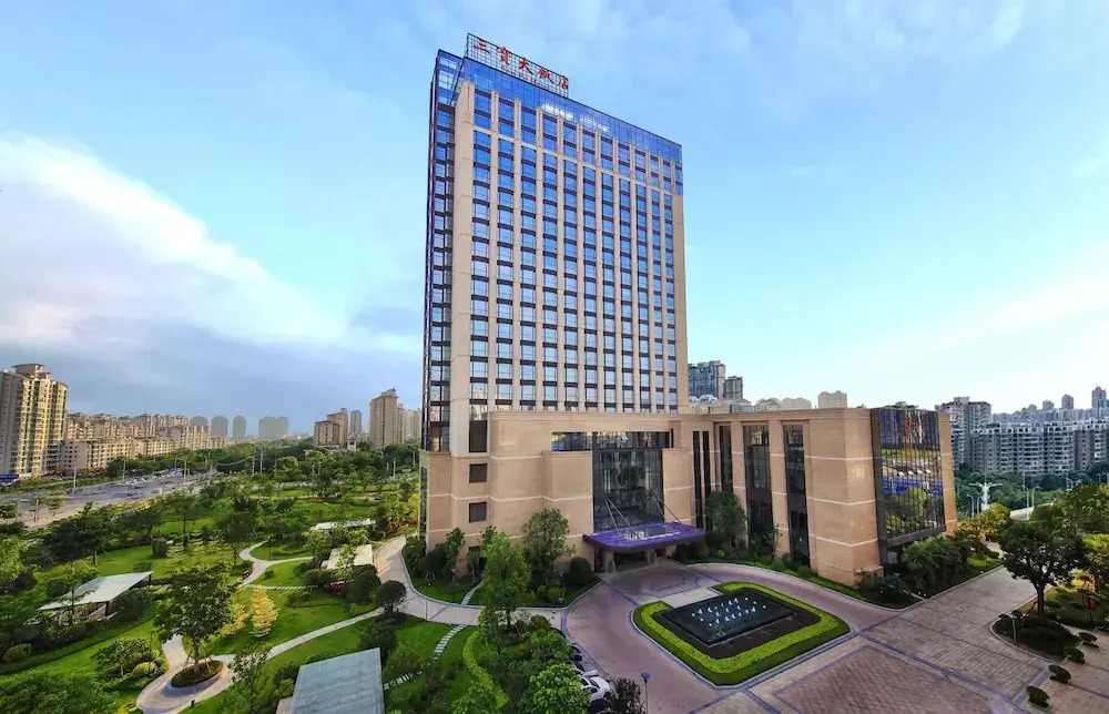 San Po Hotel (Pushang Branch)