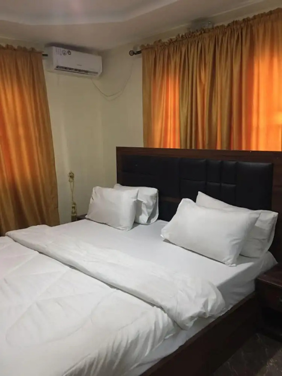Royal Galaxy Hotel