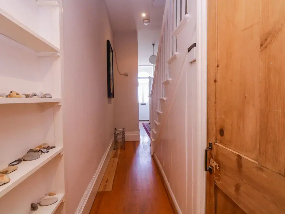 6 Gloster Terrace