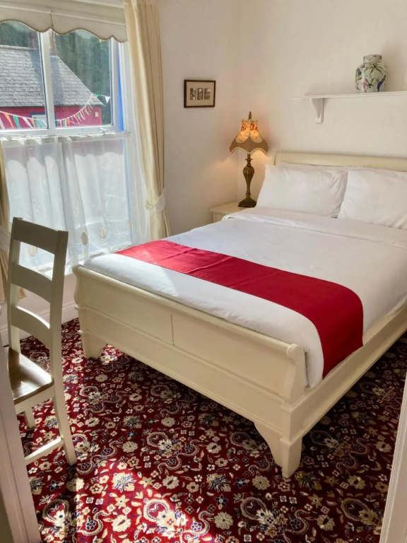 The Gallery B&B, the Glen, Kinsale ,County Cork