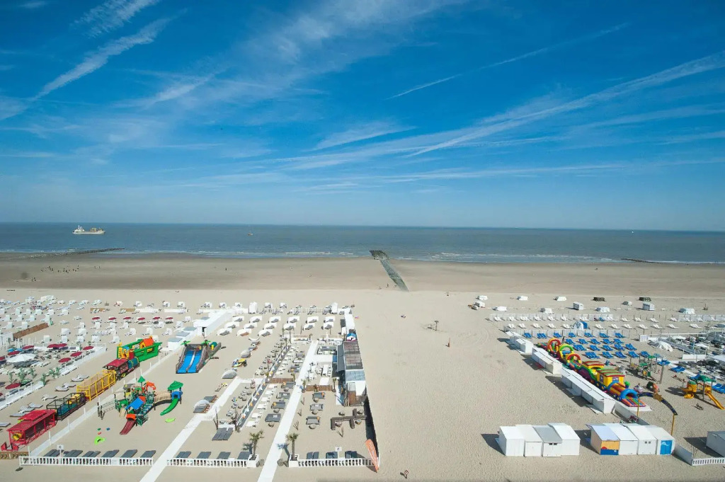 Beach Hotel Helios by CW Hotel Collection