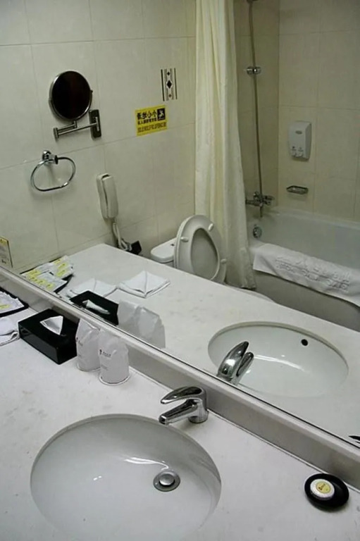 Kangming Hotel Beijing