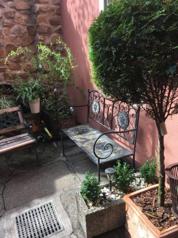Atmosféra Rooms & Restaurant