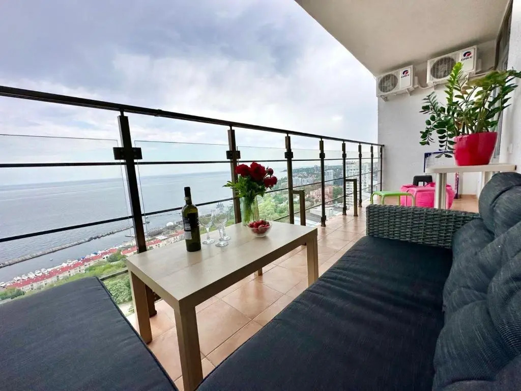 Panoramic Sea View Apartments with terrace in Arcadia Аркадия Панорамный Вид моря Аппартаметы с Террассой