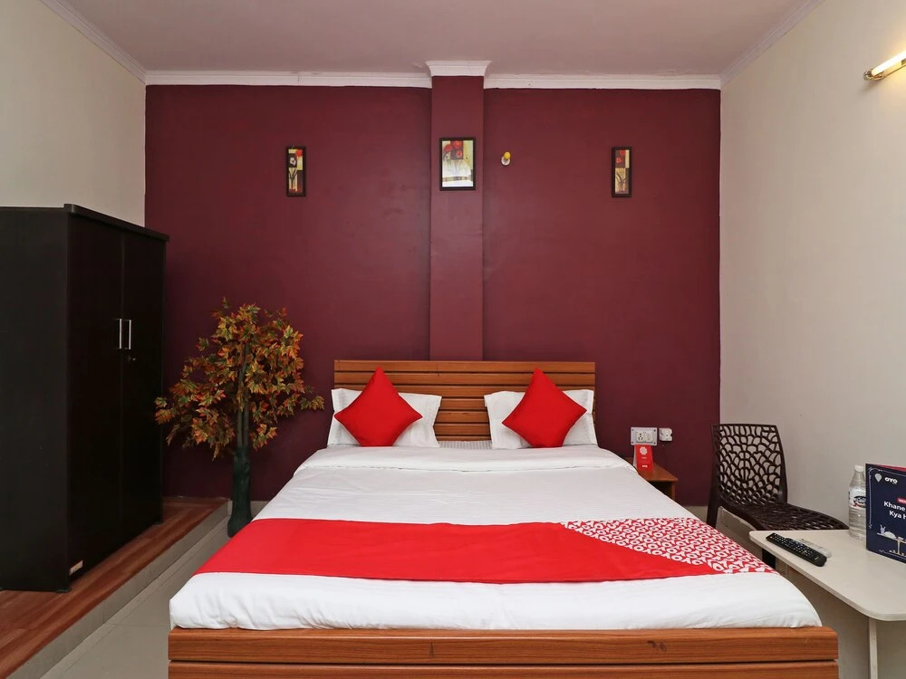 OYO 4787 Country Inn Stay