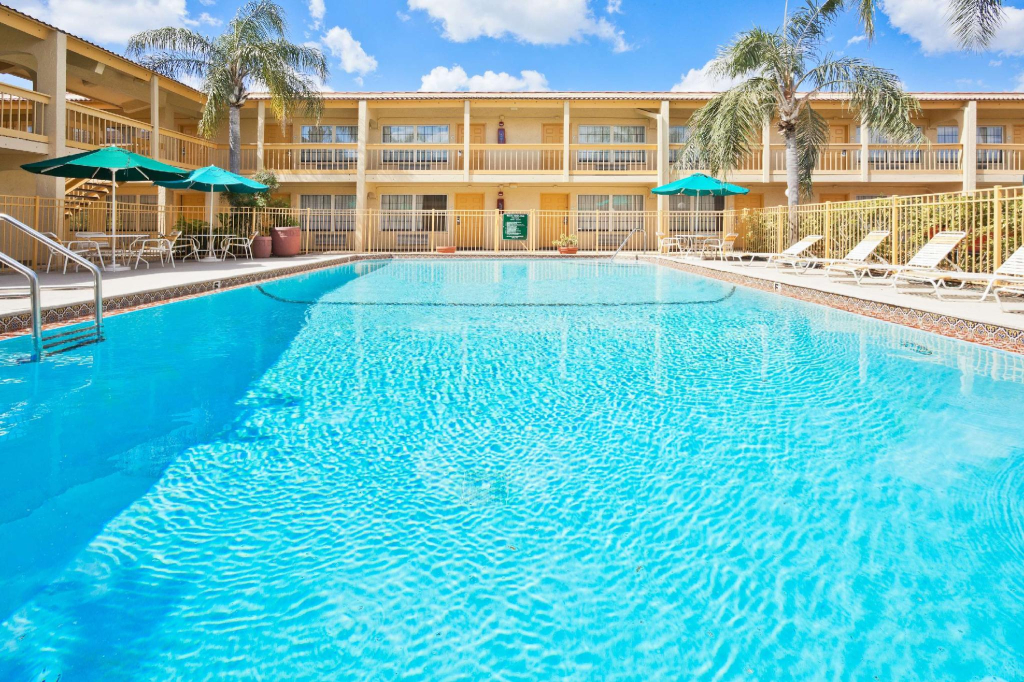 La Quinta Inn Tampa Airport Stadium Westshore