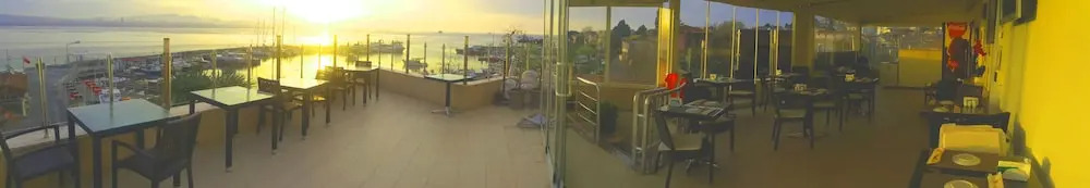Ada Sahil Otel